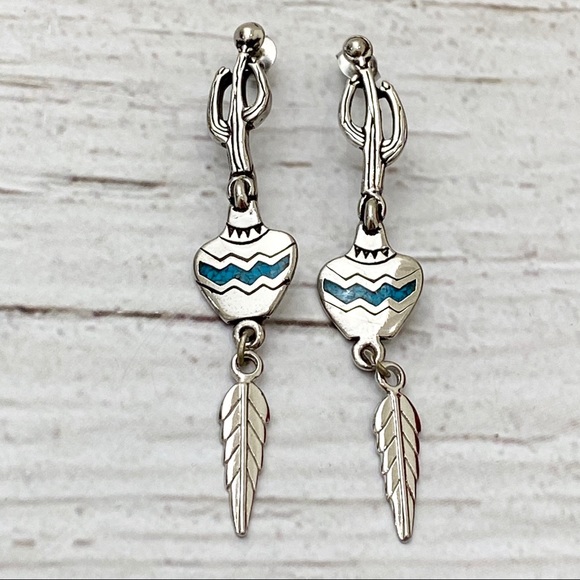 Southwestern Style Cactus Vase Inlay Earrings - Picture 2 of 8